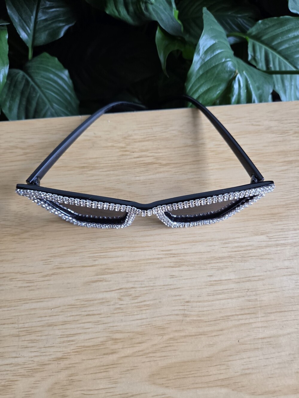 Rhinestone Cat Style Sunglasses - Picture 2 of 4